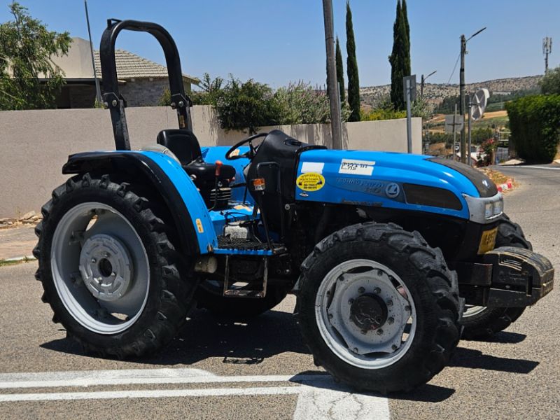 טרקטור 100-51 כוח סוס
