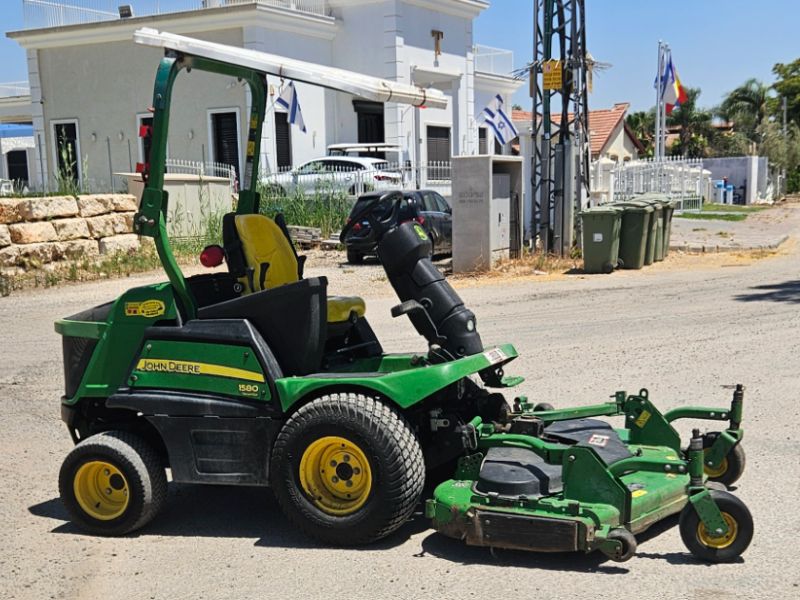 John Deere - ג'ון דיר