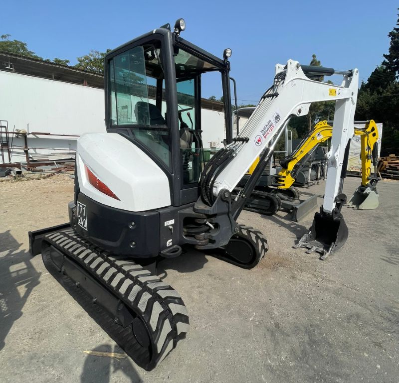 Bobcat - بوبكات