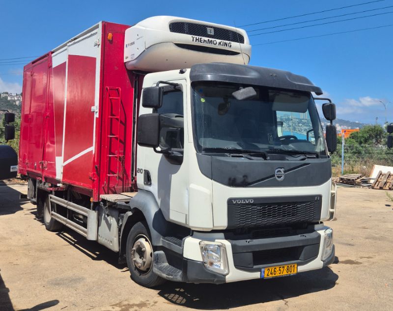 Volvo  -  וולוו