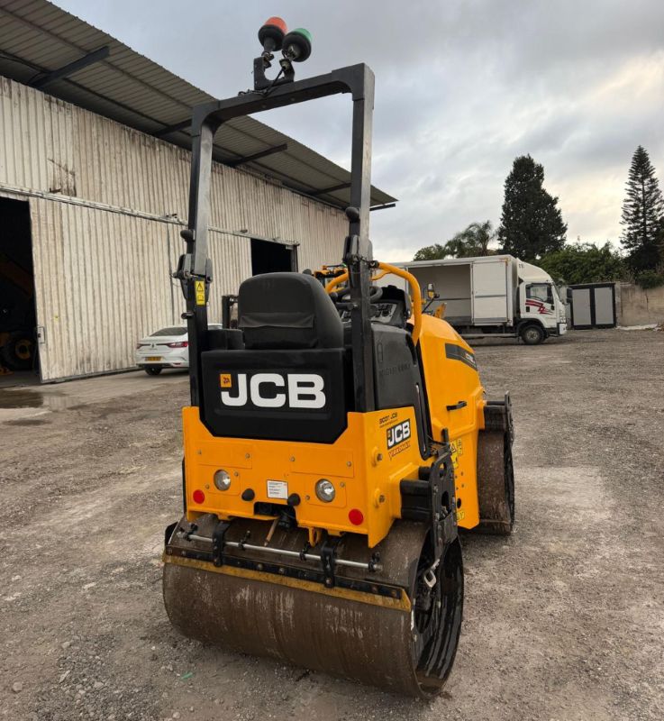 JCB Vibromax - ג'יי.סי.בי ויברומקס