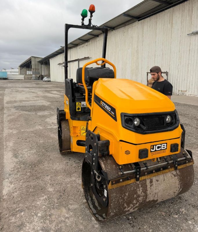 JCB Vibromax - ג'יי.סי.בי ויברומקס