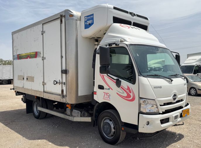 Delivery truck - Refrigerated - Reefer
