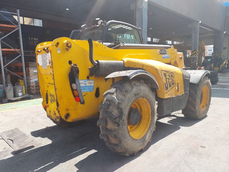 JCB - ג'יי.סי.בי