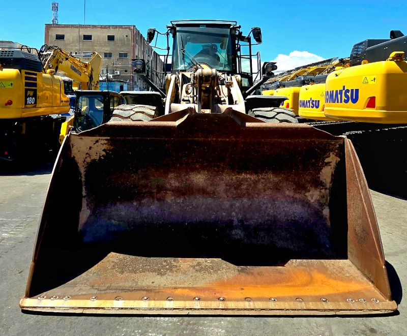 Komatsu