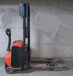 מלגזת מפעיל הולך - מלגזון