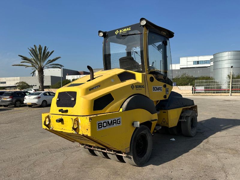 Bomag - בומג - בומאג