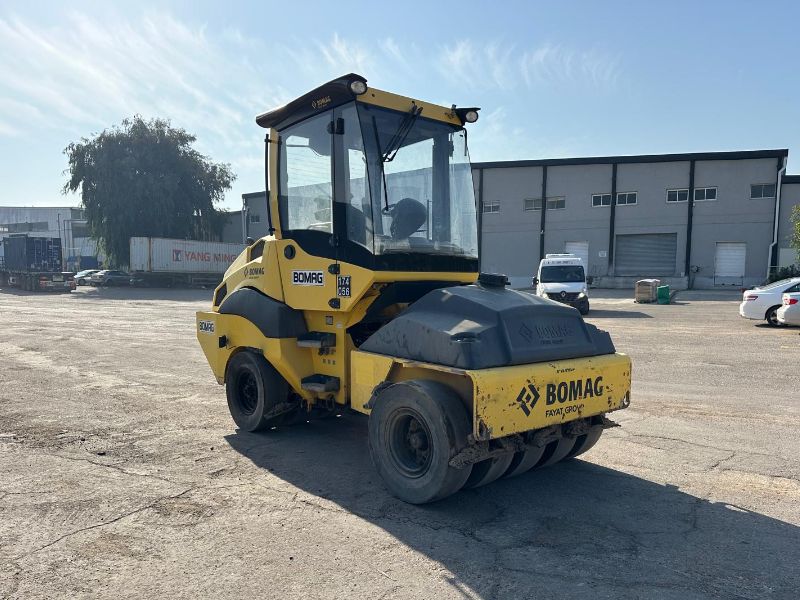 Bomag - בומג - בומאג